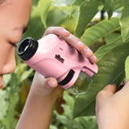Draagbare Kindermicroscoop van Gonelve, in gebruik